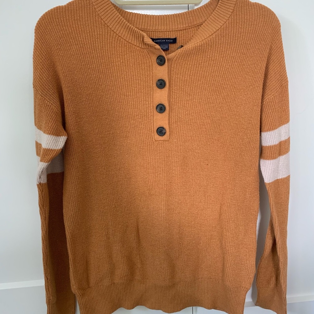 American Eagle sweater